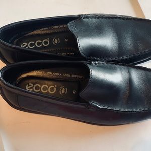 Ecco Shoes